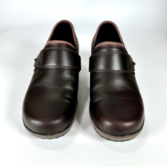 Merrell Women's Valetta PRO Moc Slip resistant on work shoes - Picture 2 of 13